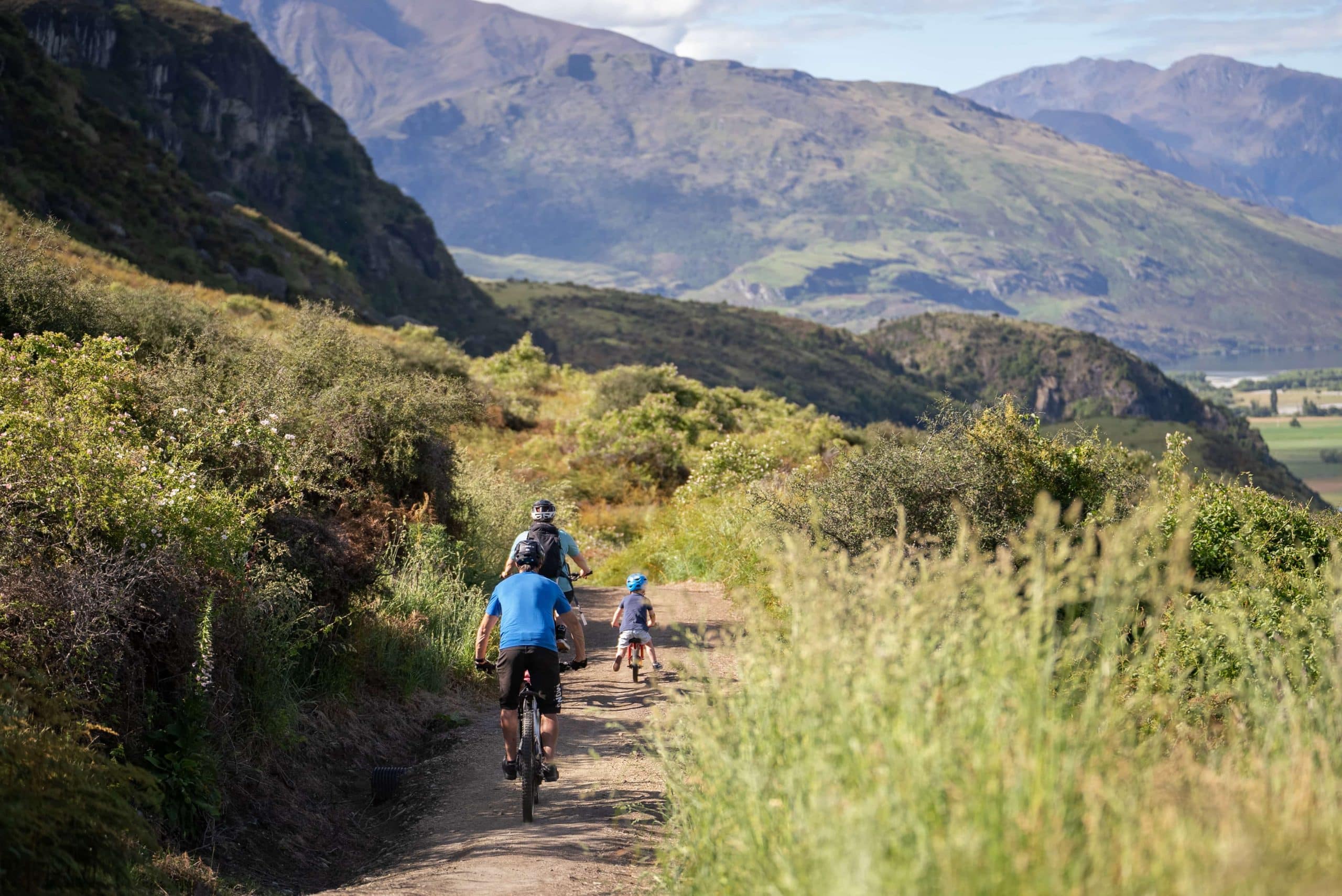 bike-glendhu-wanaka-mtb-family-trails