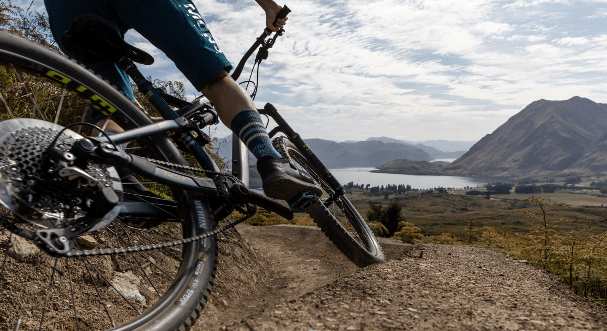Cleaning your drive chain on your mountain bike