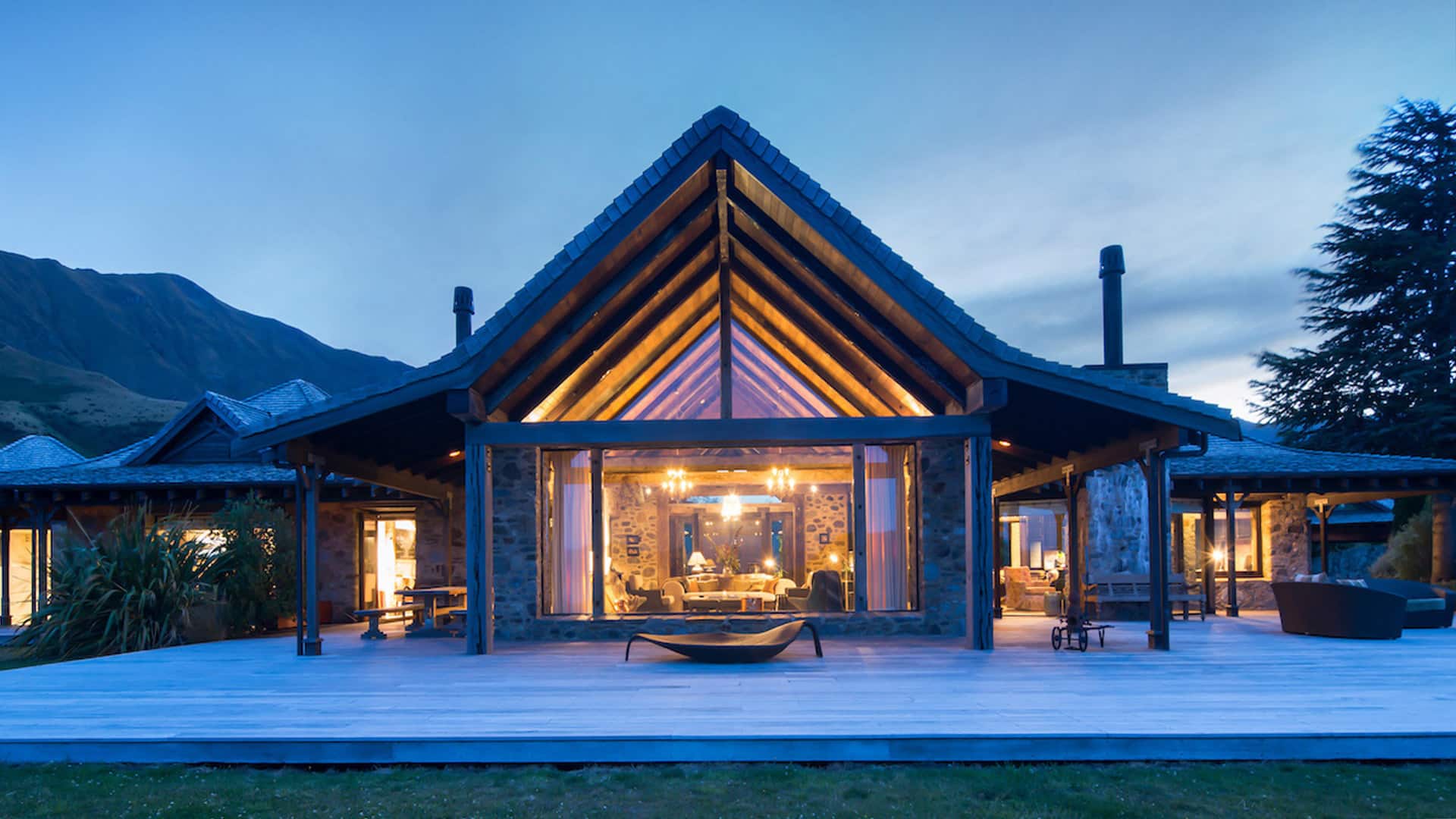 Mahu Whenua Homestead & Eco Sanctuary Wanaka NZ